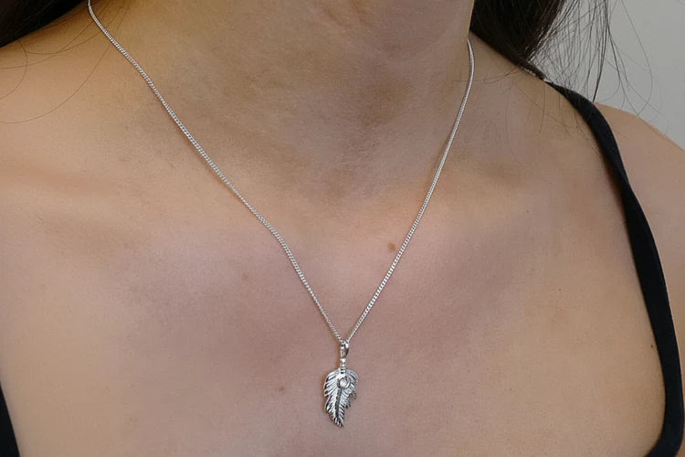 Silver feather style Necklace - 1025S