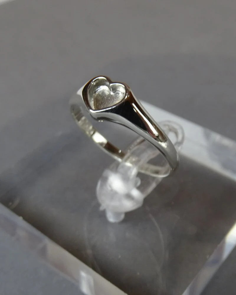 Ladies silver heart ring - 1037J