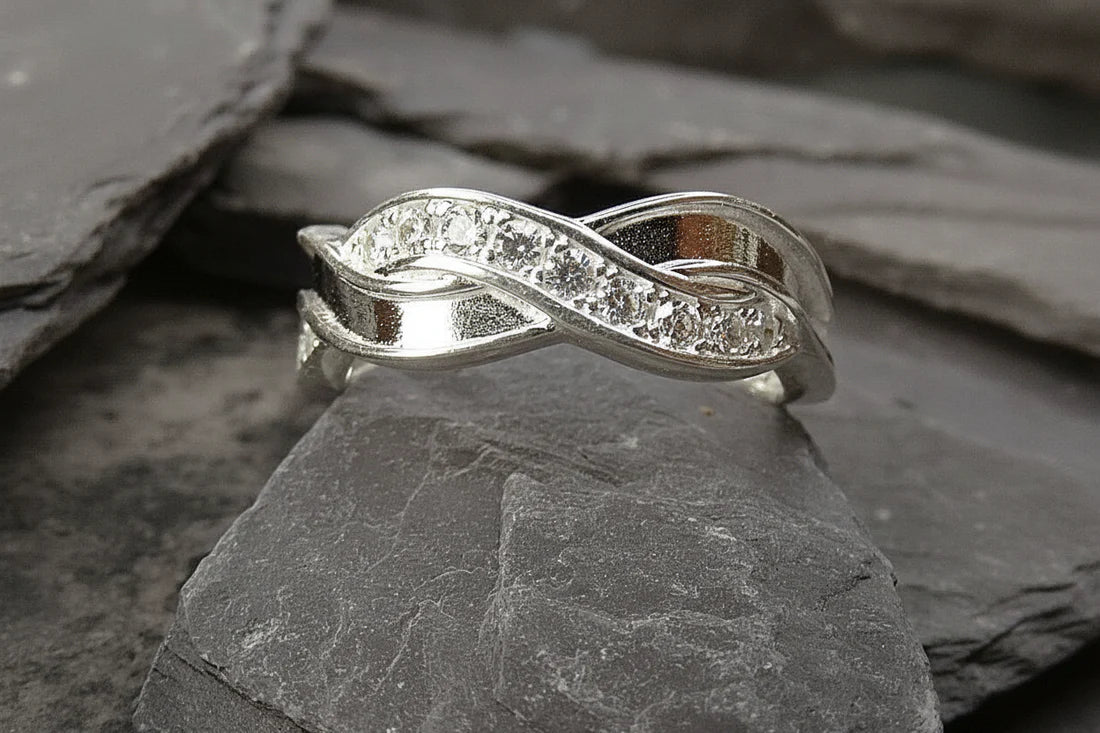 Solid Silver Entwinned CZ Ring - 1076M