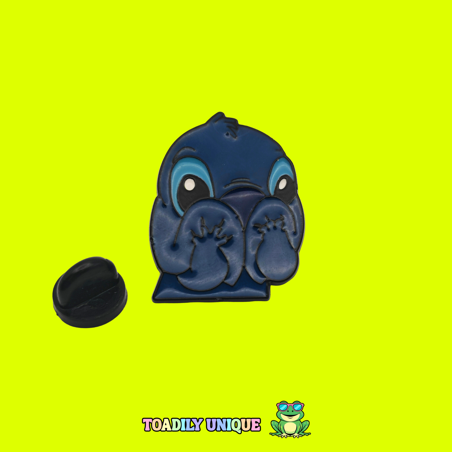 Embarrassed Stitch - Pin Badge