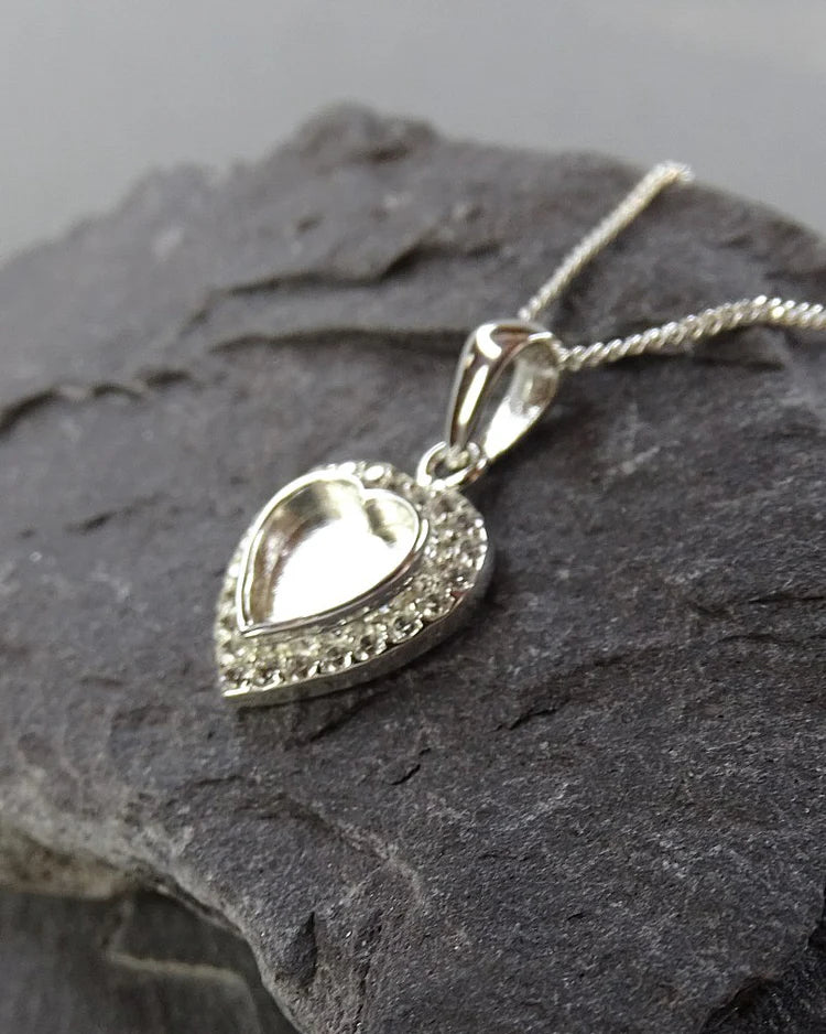 Stunning Silver Heart Necklace - 0173S