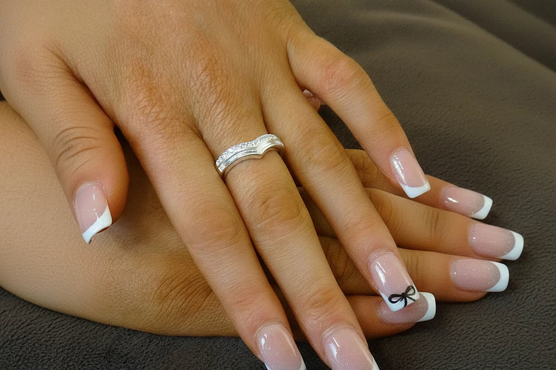 Solid silver wishbone style ring  - 0271M