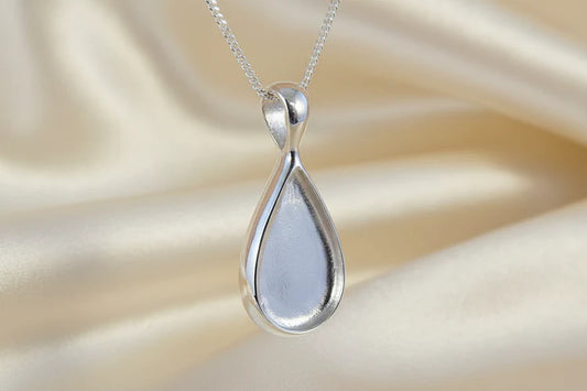 Pear Shaped Silver Necklace - 0518S