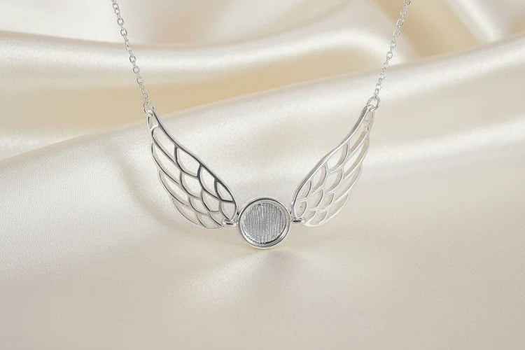 Solid Silver Angel Wing Necklace - 0608S