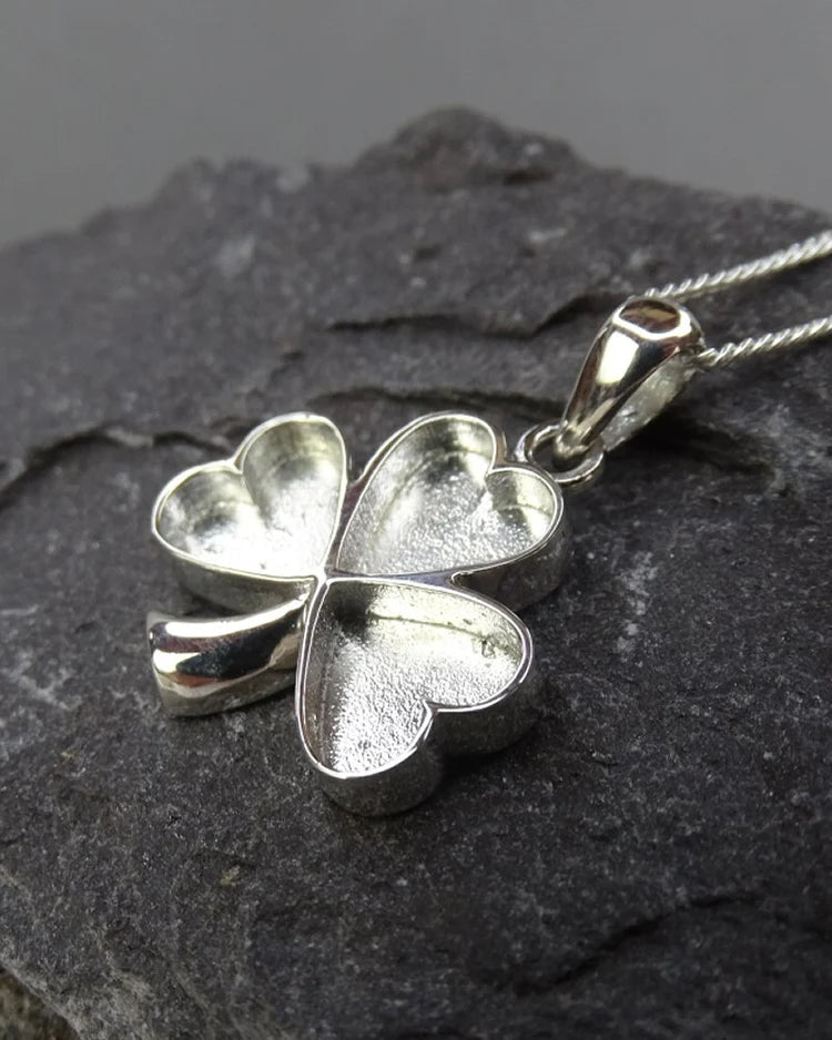 Solid Silver Shamrock Necklace - 0617S