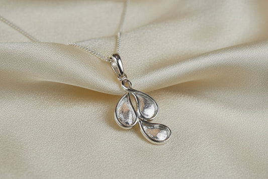 Solid Silver triple tear drop necklace - 0629S