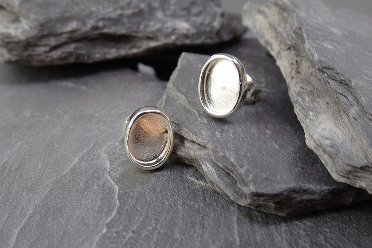 Silver 8x6 Cup Ear Stud - 0797