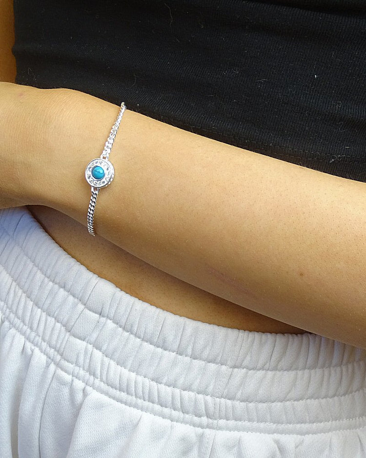 Silver Bracelet with a cz surround - 0944S
