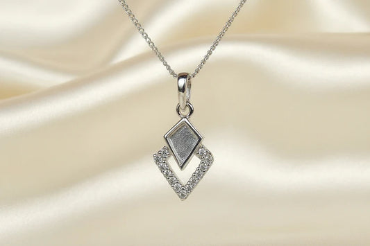 Silver kite shape Necklace - 1029