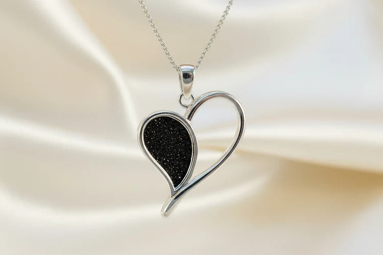 Stunning Silver Heart Necklace - 1088S