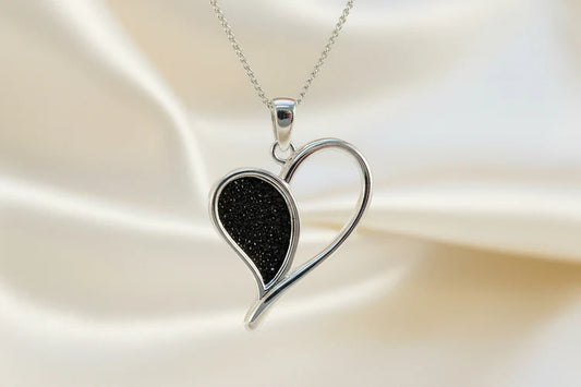 Stunning Silver Heart Necklace - 1088S