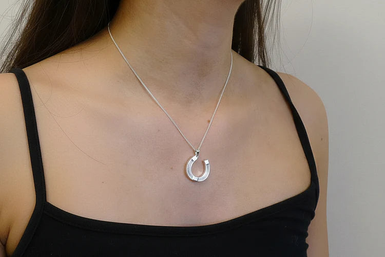 Silver equestrian Horse Shoe Necklace - 1097s