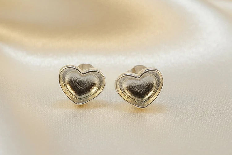Solid Silver Heart Stud - 0930S