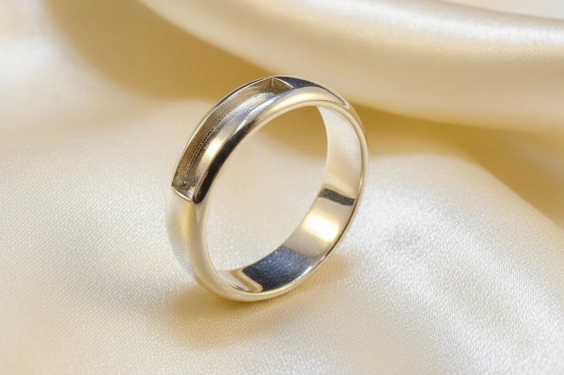 Gents Silver Ring With Channel - 0965S