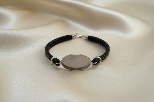 Gents - Silver oval and leather Bracelet - 0521S