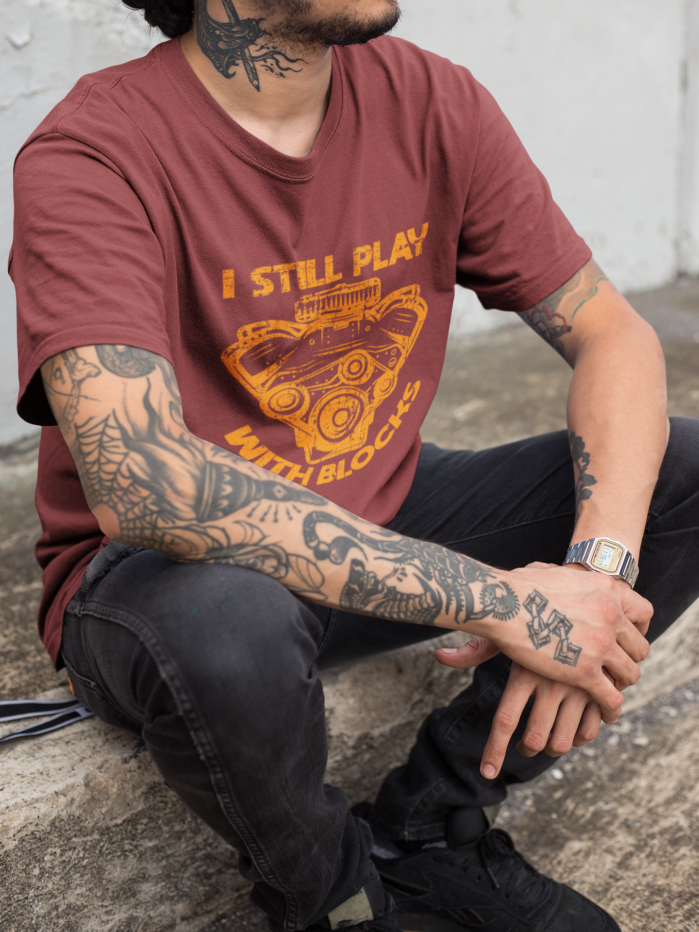 I still play with blocks - T-Shirt