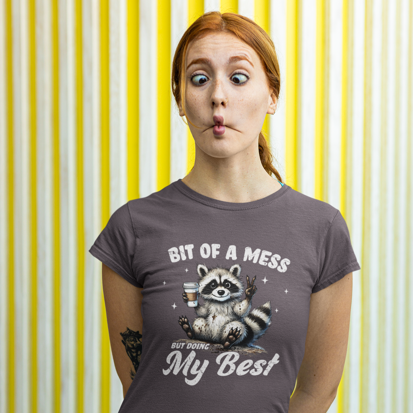 Bit of a mess but doing my best - Unisex T-shirt