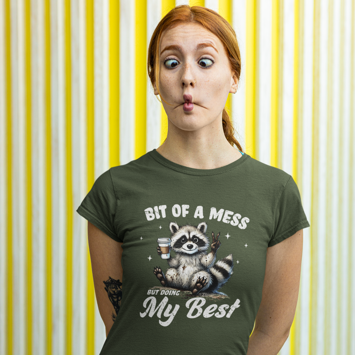 Bit of a mess but doing my best - Unisex T-shirt